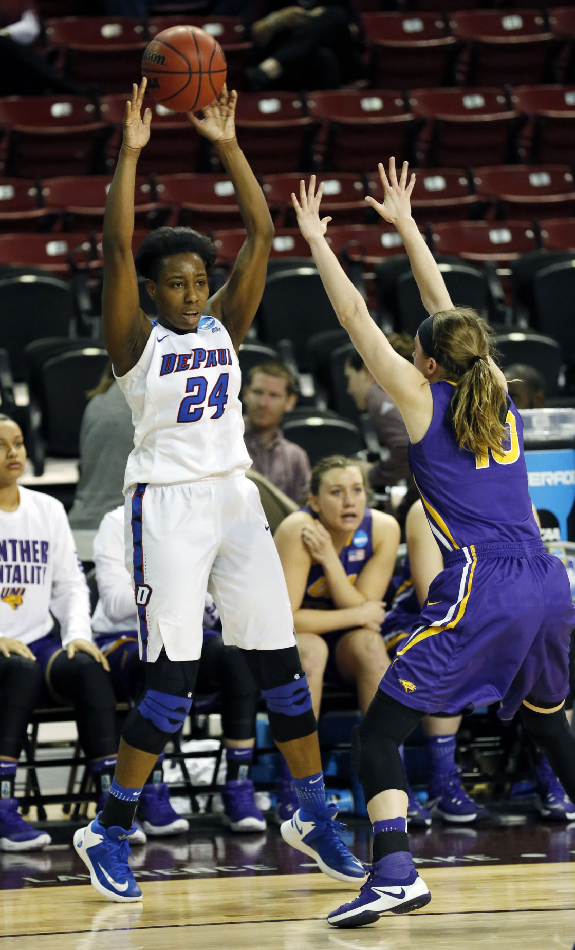 031717mp-NCAA-uni-DePaul-Basketball-3