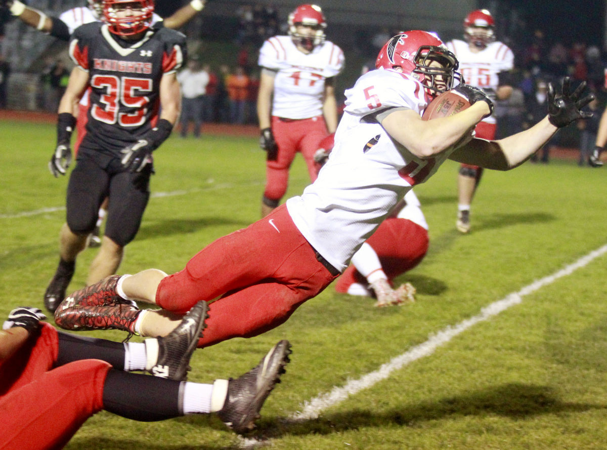 Prep Football: No. 8 Aplington-Parkersburg Defeats Union, 45-16 ...