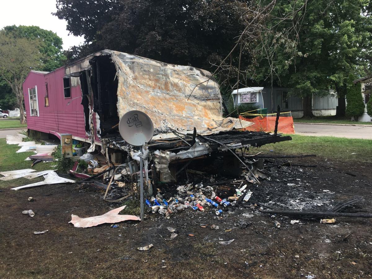 Overnight Fire Destroys Waterloo Mobile Home Local News Wcfcourier Com
