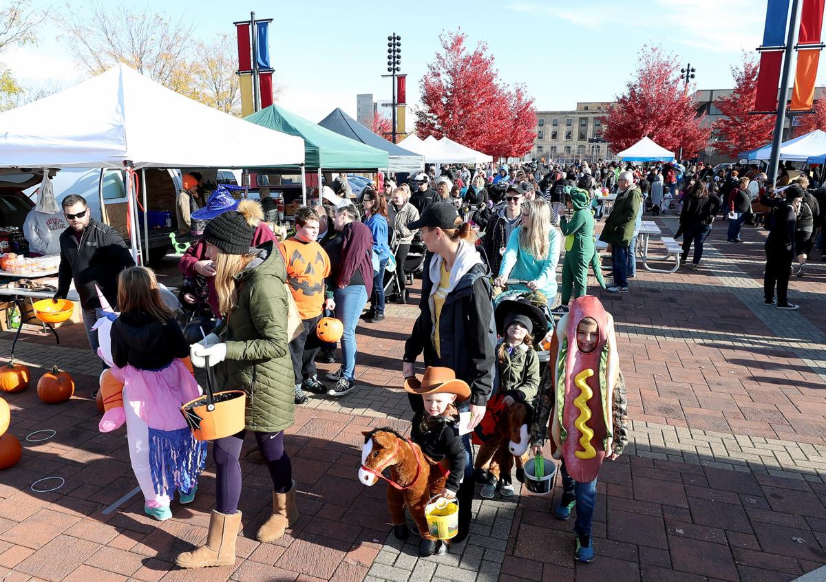 Here are the trickortreat hours for Waterloo and Cedar Falls in 2019