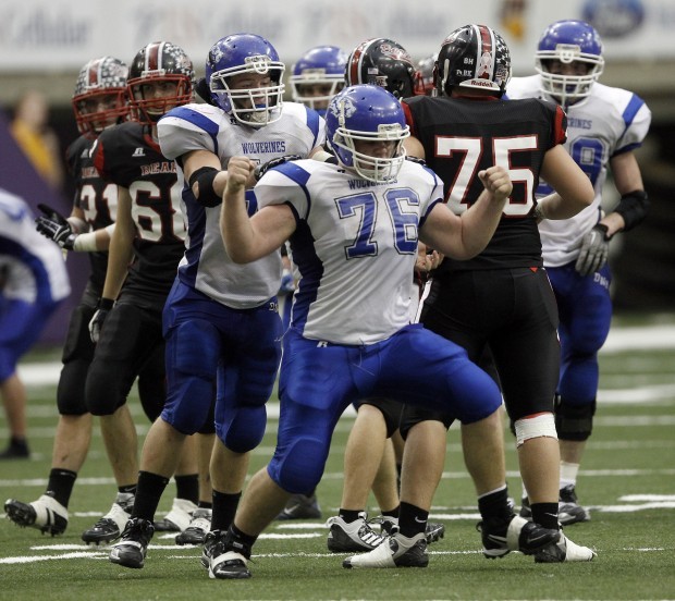 UPDATE DikeNew Hartford prevails, winning 2114 in Class 1A semifinal