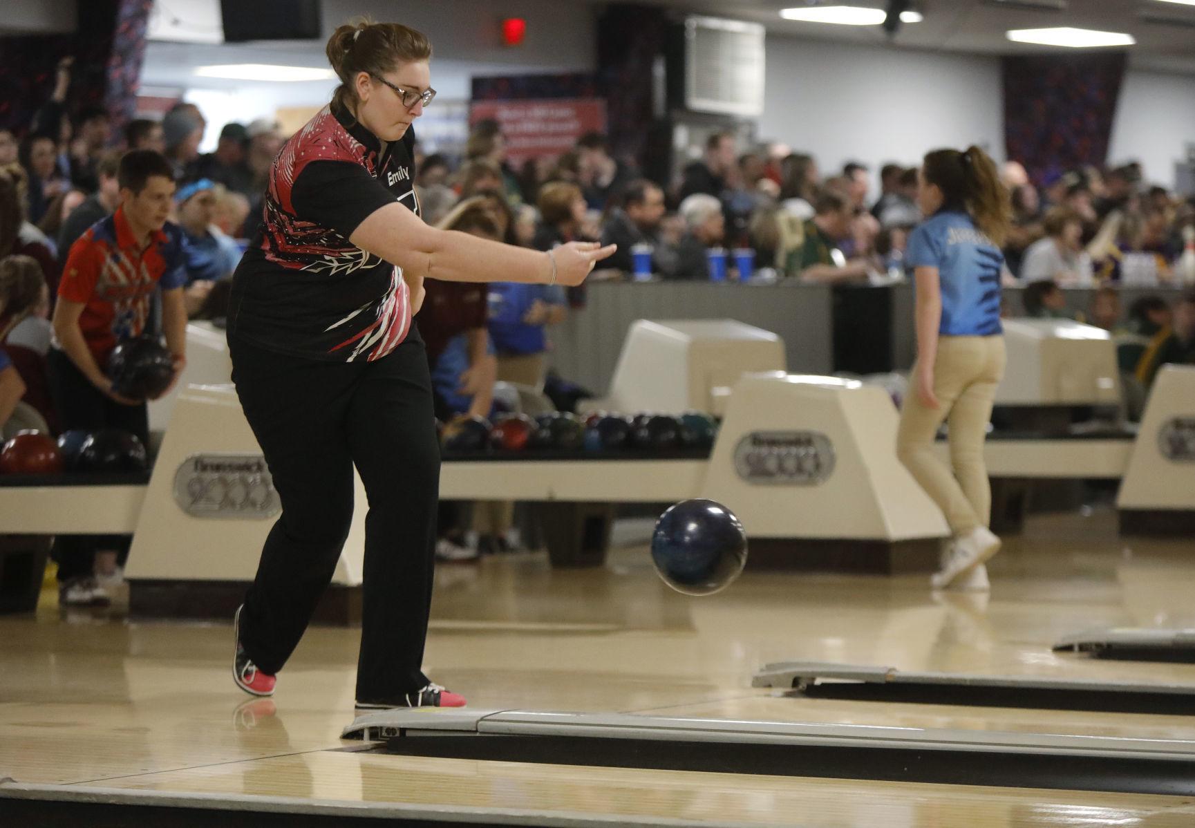 Photos State high school bowling tourney Local