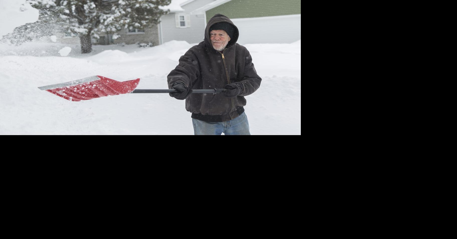 Snow total in Waterloo breaks records, and winter's not over