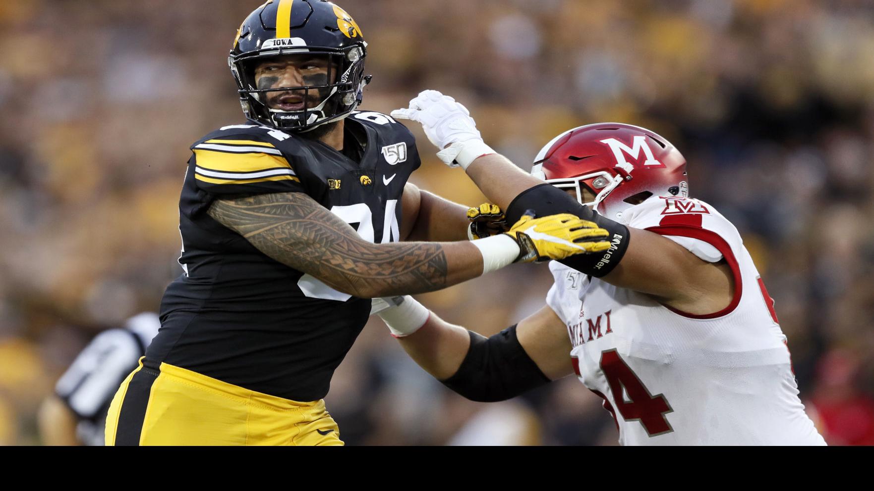 Holiday Bowl Plenty Of Reasons For Epenesa To Be Excited Iowa