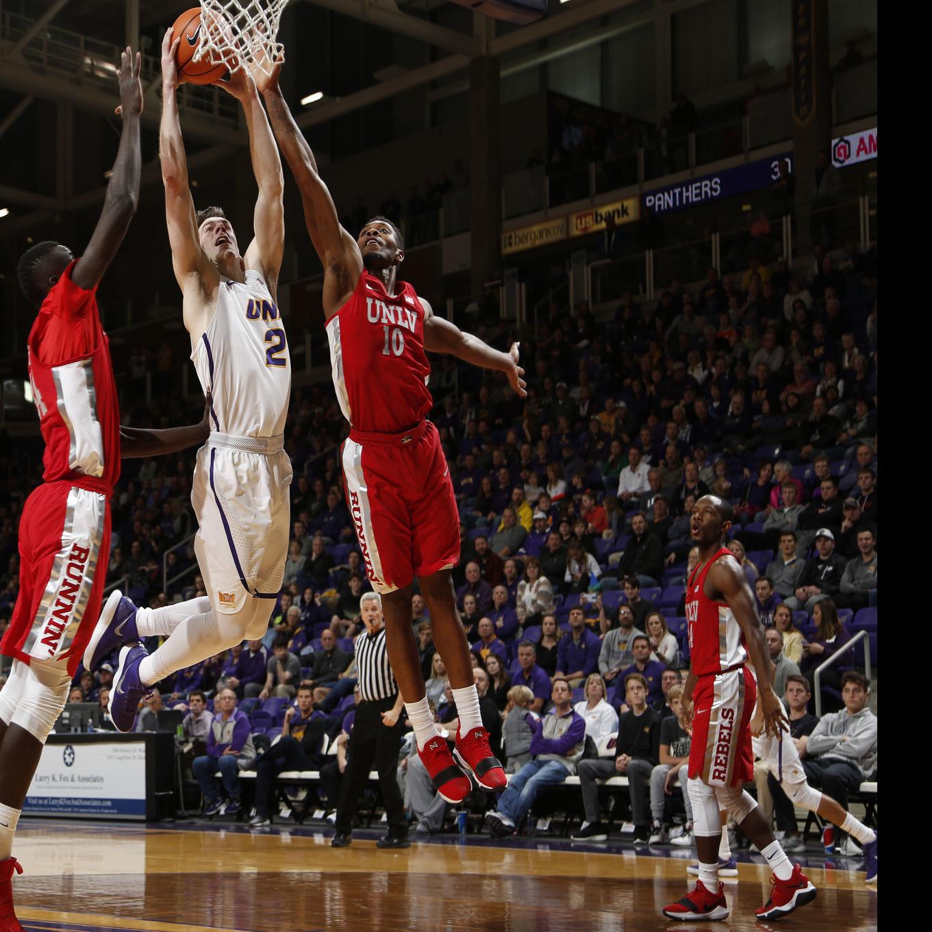 Uni Basketball Panthers Outlast Unlv In Overtime Men S