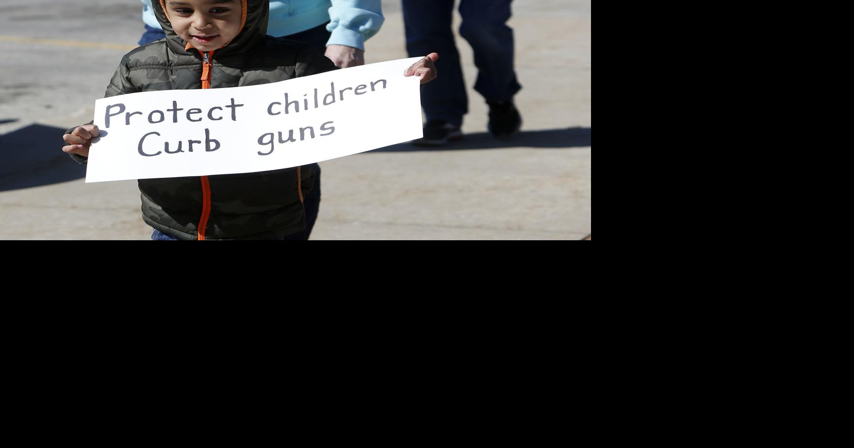 Waterloo council receives recommendations to curb gun violence
