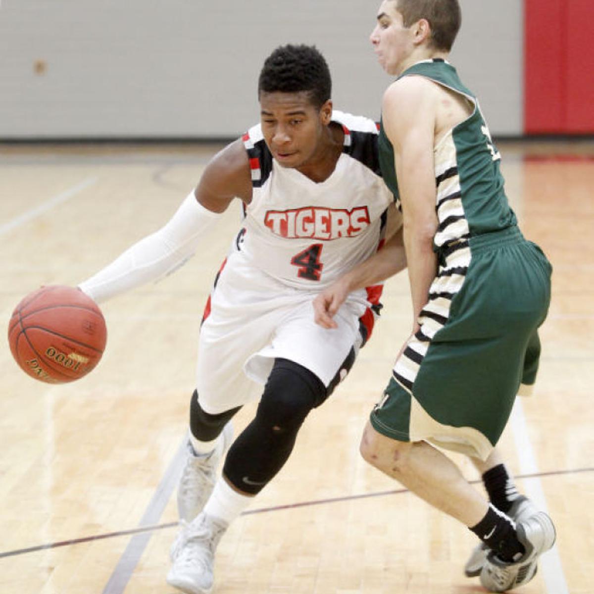 Prep Boys Basketball Iowa City West Wears Down Cedar Falls