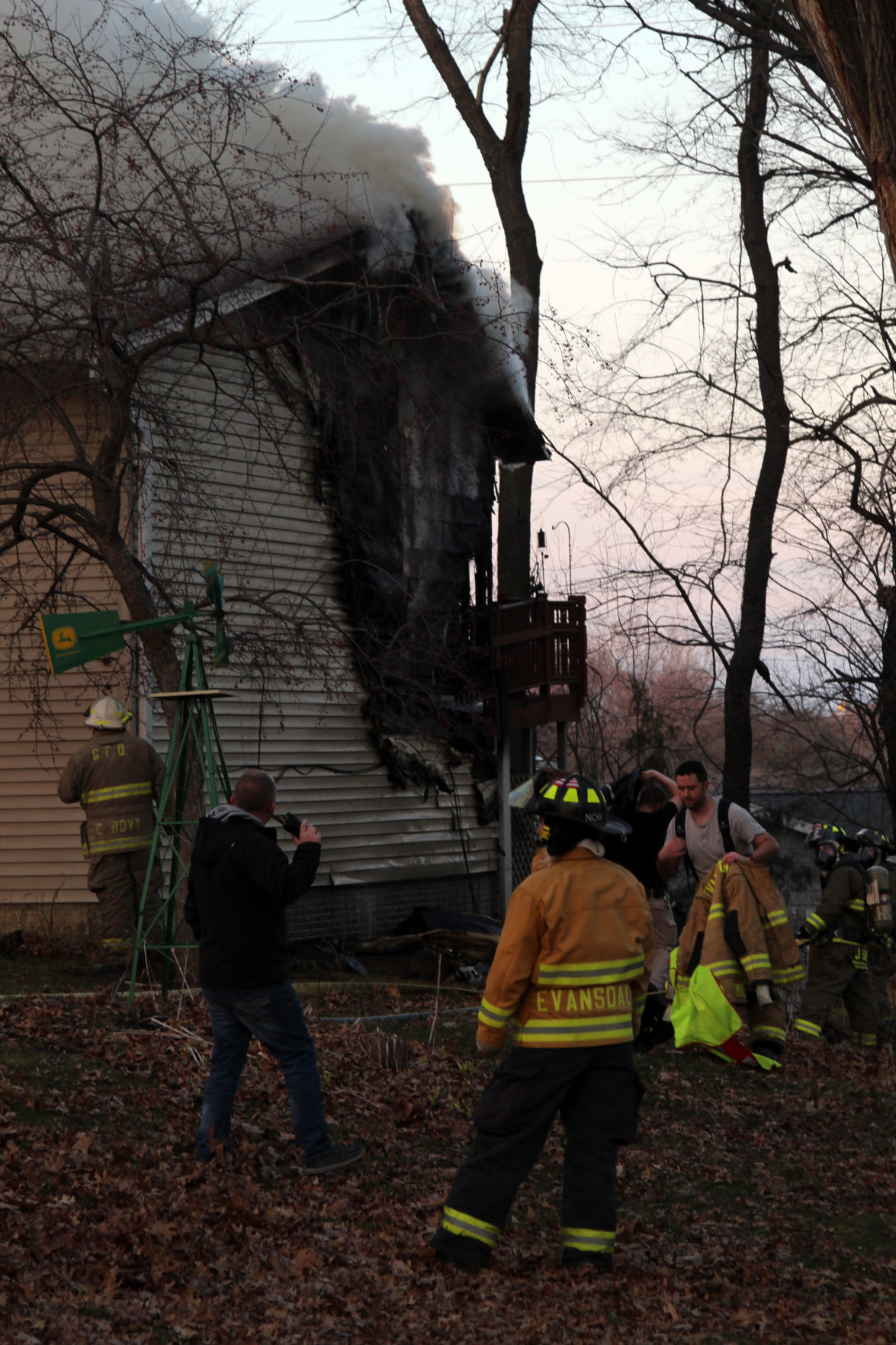 PHOTOS Firefighters battle large blaze at Evansdale home Local News