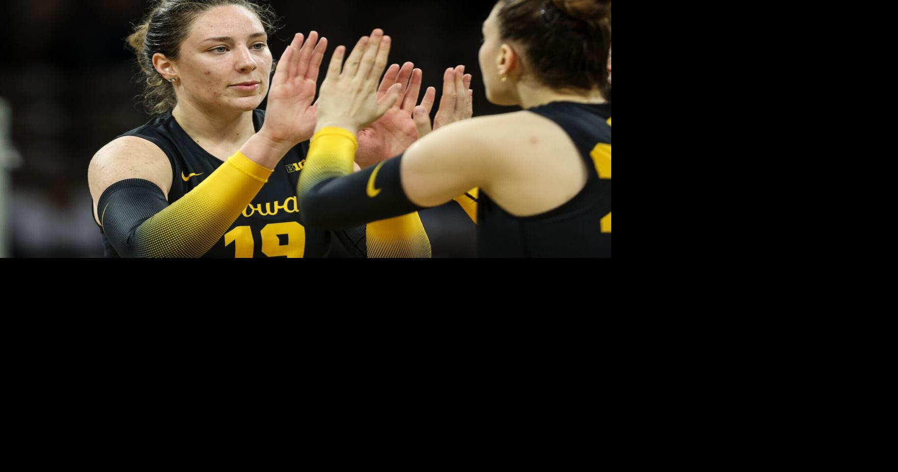 Iowa Volleyball vs UNI