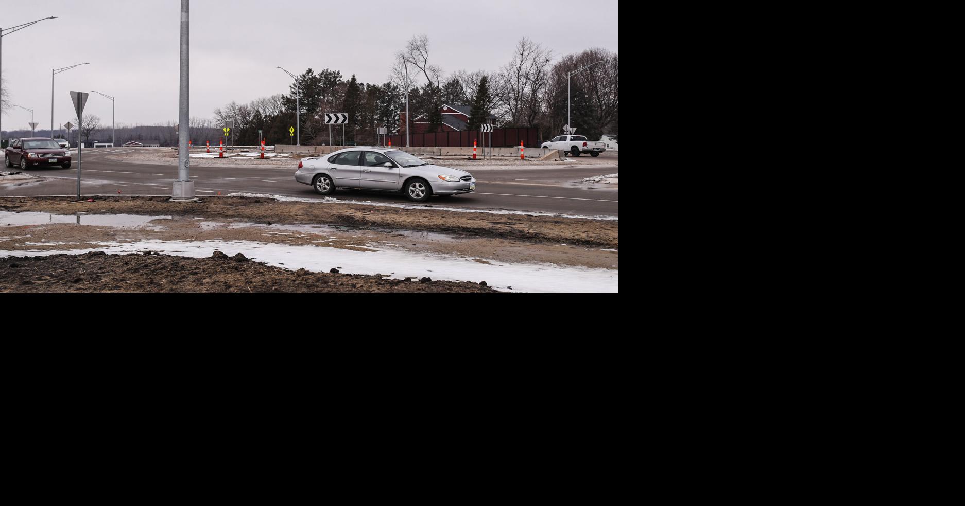 South Main, Greenhill roundabout work continues in Cedar Falls