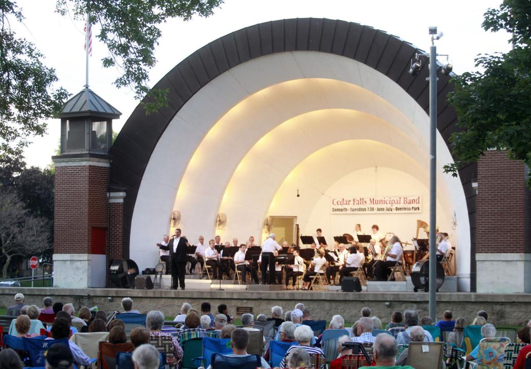 Waterloo and Cedar Falls municipal bands through the years