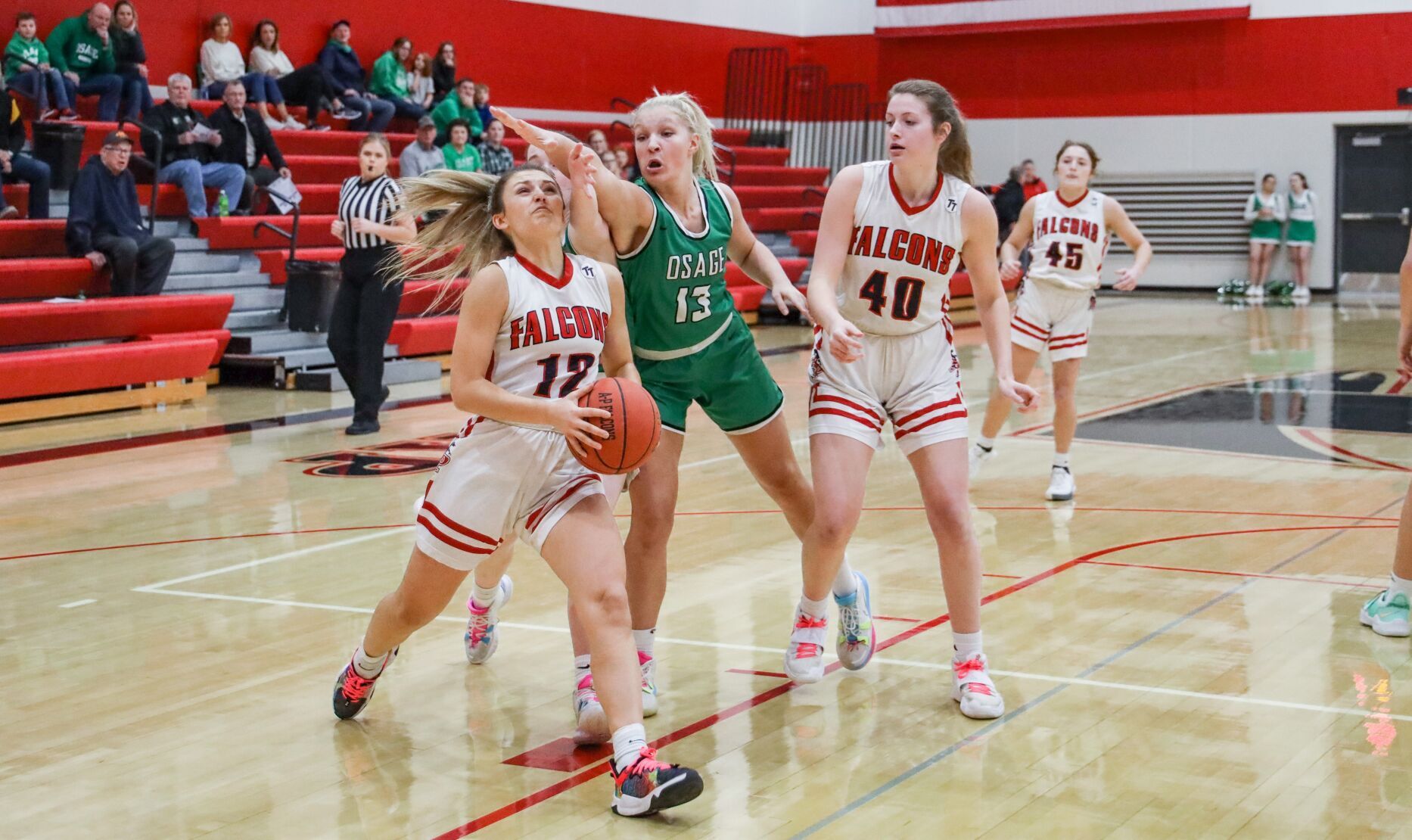 Aplington-Parkersburg Bests Osage In Semifinal, 49-30