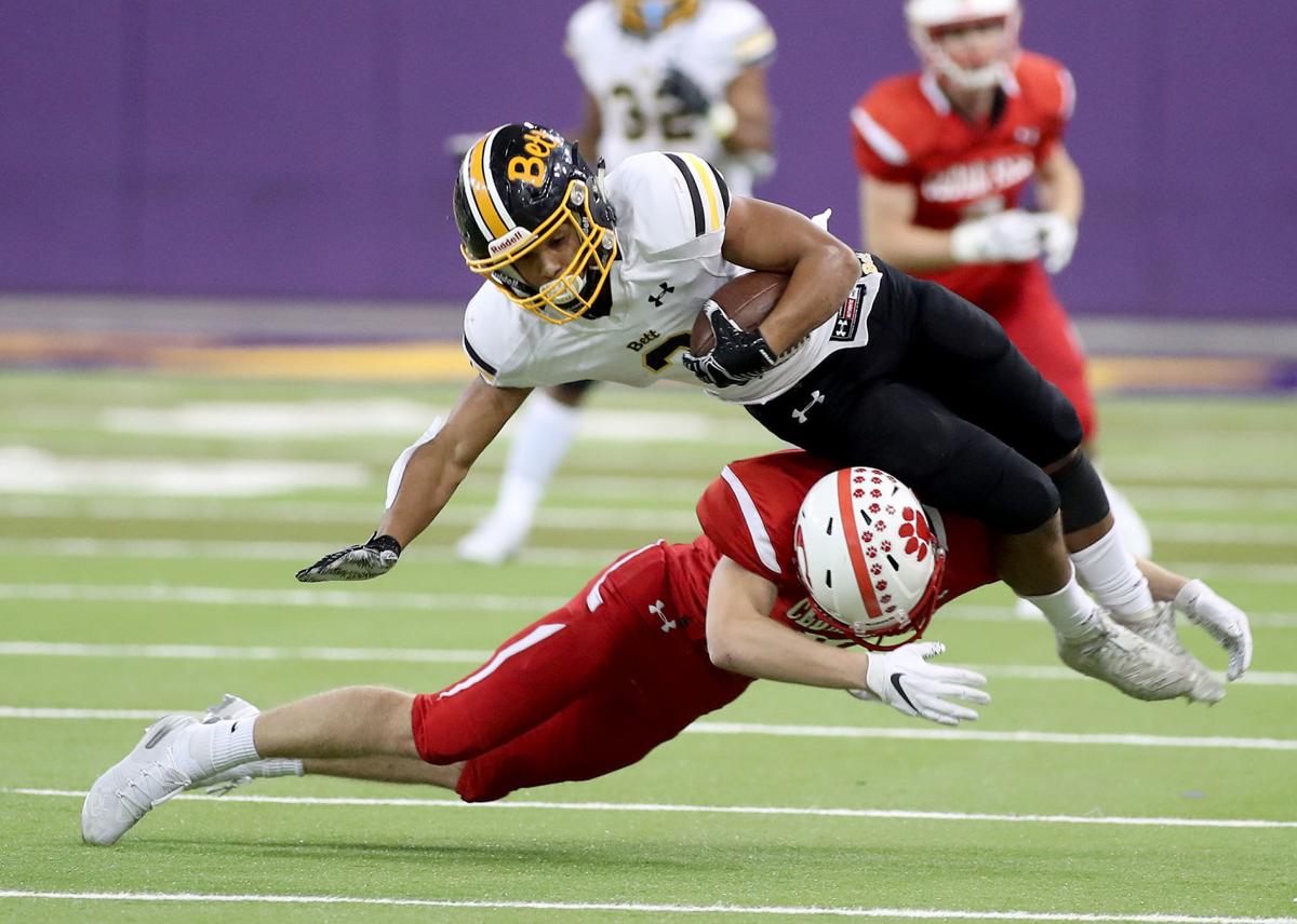 Prep Football Playoffs Bettendorf Ends Cedar Falls Perfect