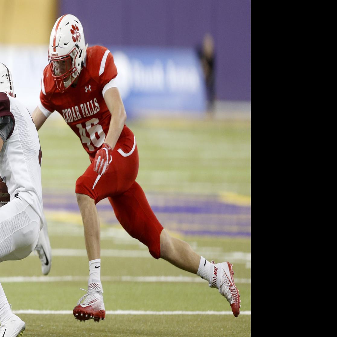 Class 4a State Football Final Dowling Rallies Past Cedar Falls