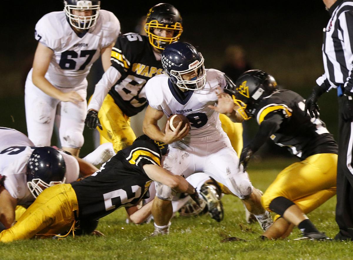 Prep Football Hudson Edges Wapsie Valley In Thriller Photos