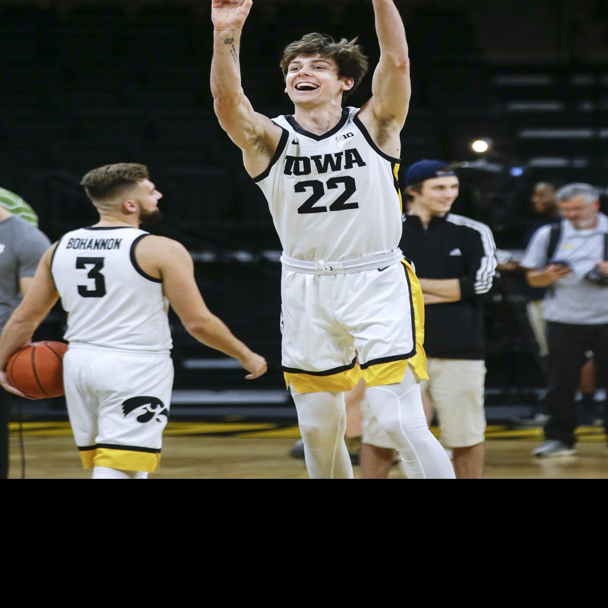 College Basketball Mccaffery Enjoying Coaching Sons Connor Pat