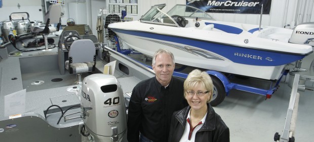 Local boat dealer designs and races winning craft 