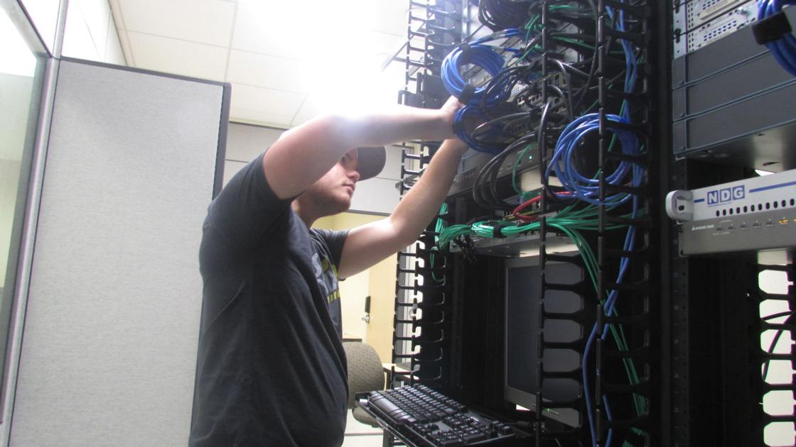 Graduates of new Hawkeye Community College program could help thwart rising cyber attacks | Education News Graduates of new Hawkeye Community College program could help thwart rising cyber attacks | Education News