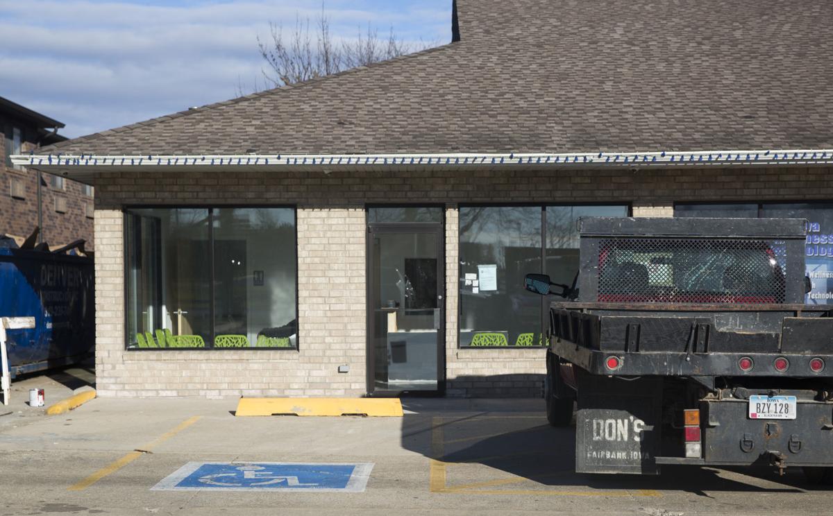 112718kw-iowa-cannabis-company-01