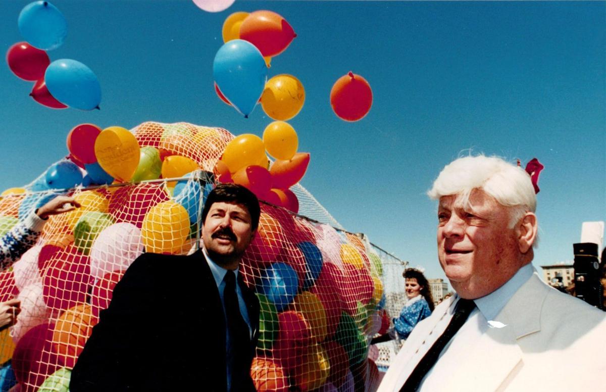 Miss marquette riverboat casino iowa