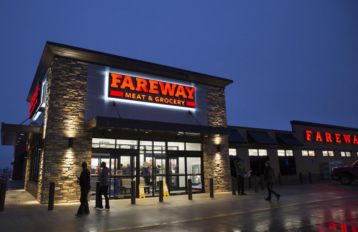 stores falls ia near cedar Bondage Ebright recommends Sabrina real anime fetish style