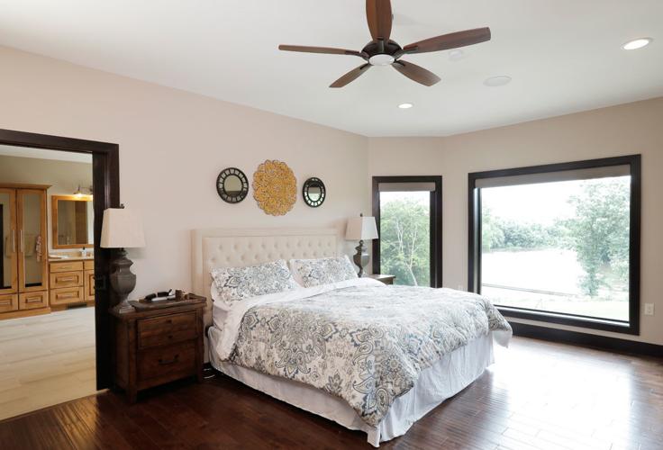 061418mp-GALLERY-OF-HOME-15.JPG