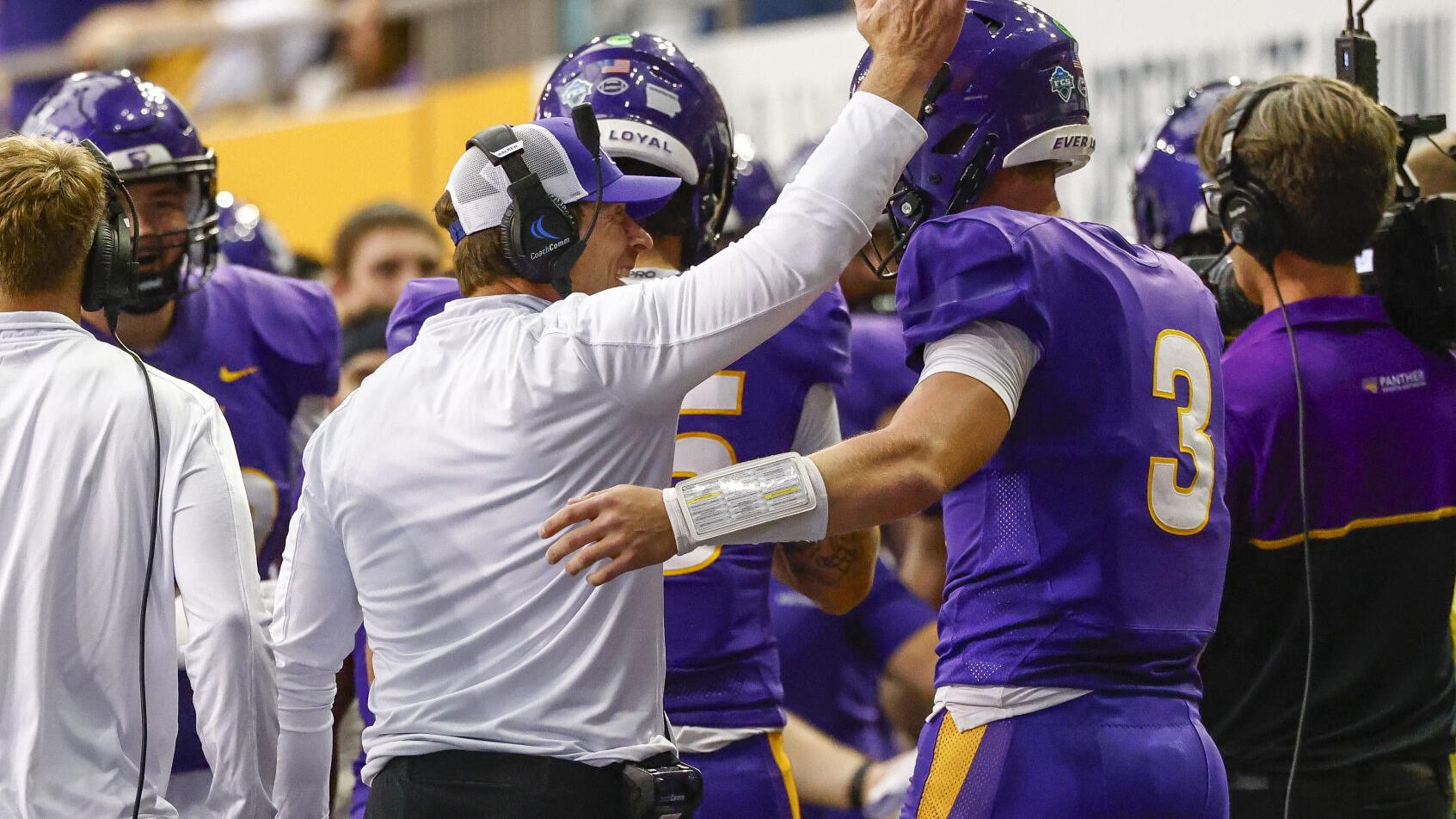 Column: Despite struggles of 2025, Stepsis has Panthers pointed in right direction