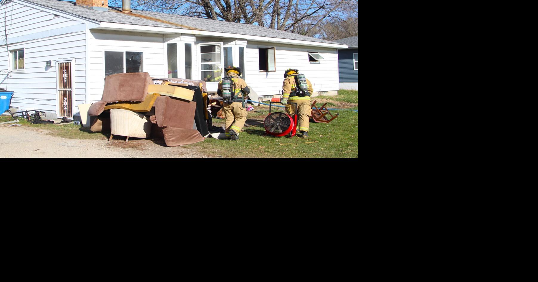 Fire damages vacant Evansdale house, cause not determined