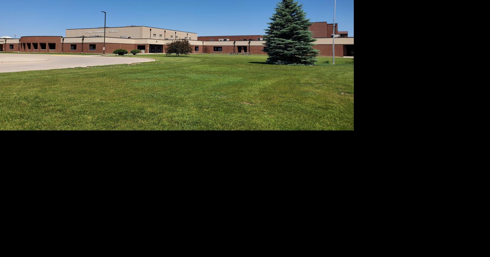 Jesup school board on track to interview superintendent candidates in