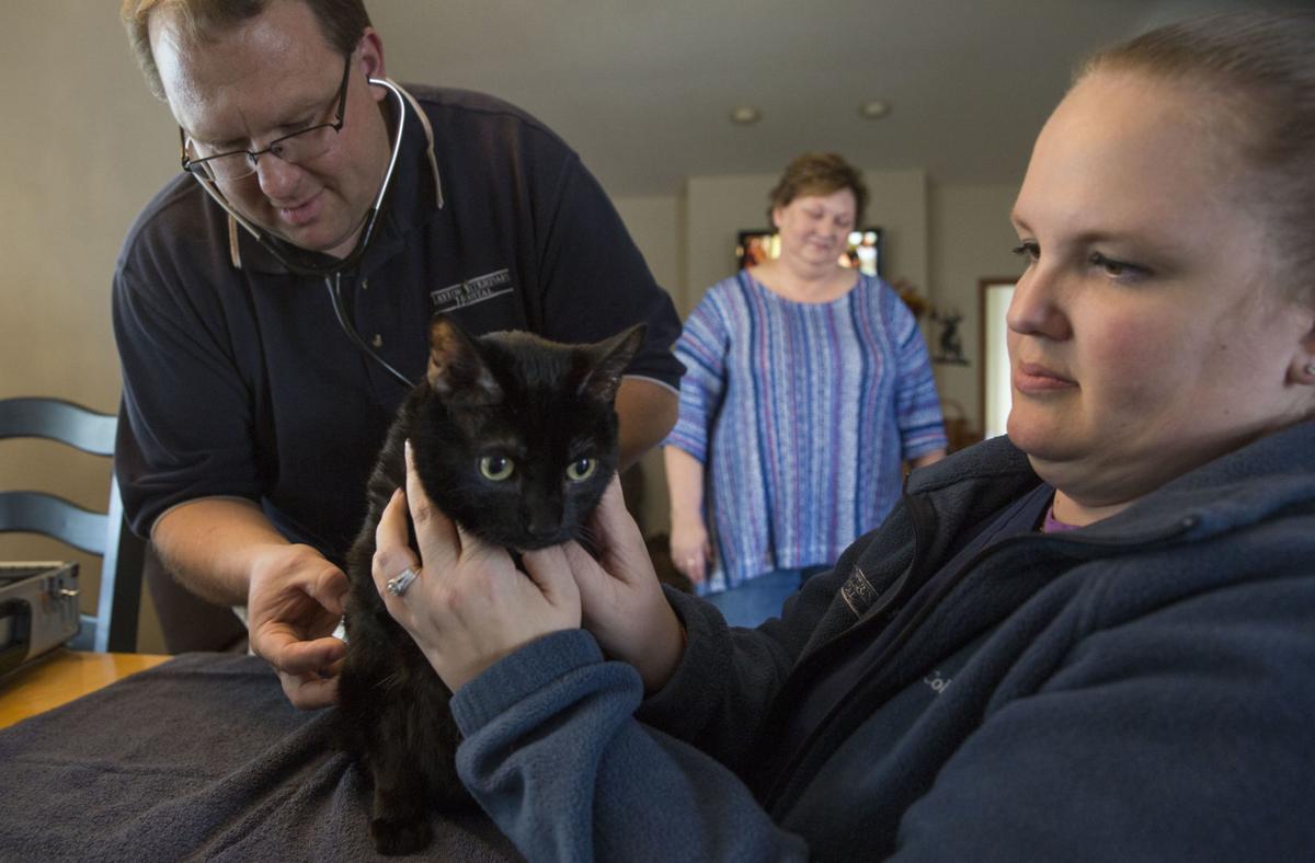 Taylor Veterinary Hospital Offers Clinic On Wheels Local News Wcfcourier Com