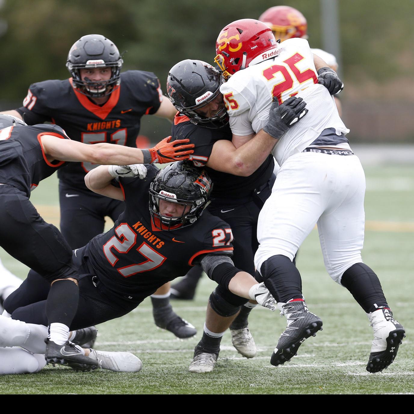 College Football Simpson Stuns Wartburg In Overtime College