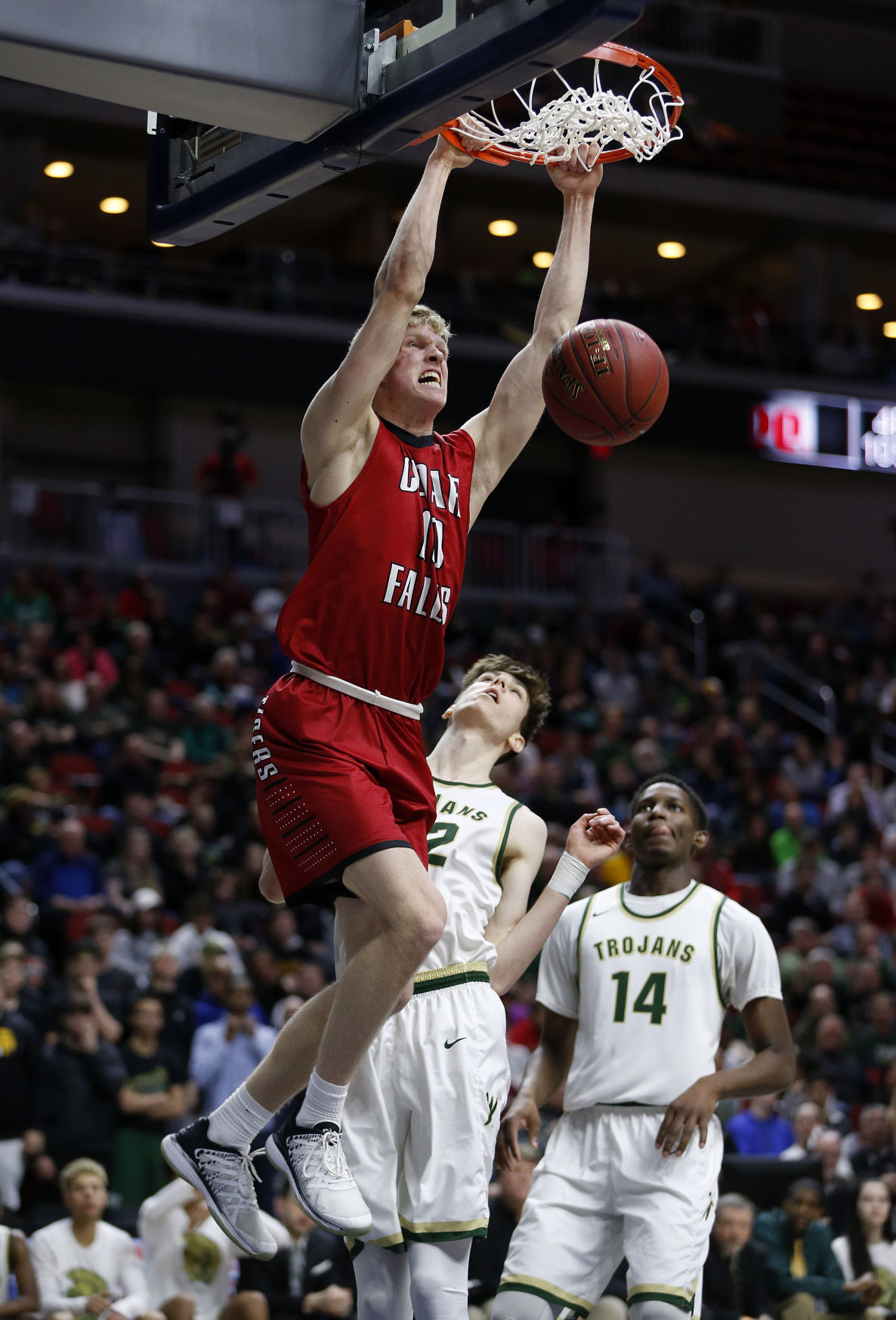 Cedar Falls captures first state title in convincing fashion, 65-45 ...