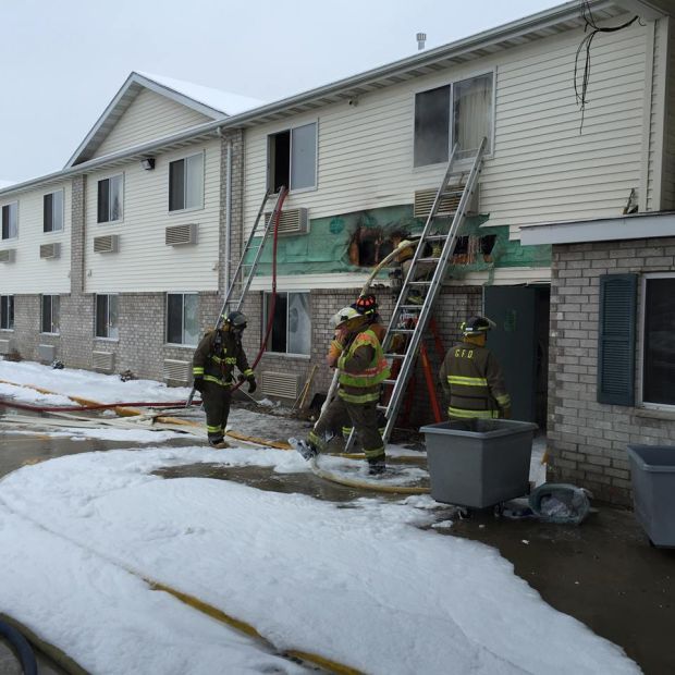 Firefighters turn out in cold for motel fire in Evansdale Local News