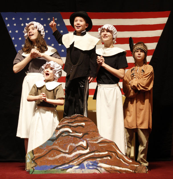 'A Coney Island Christmas' Theater troupe to present new holiday show