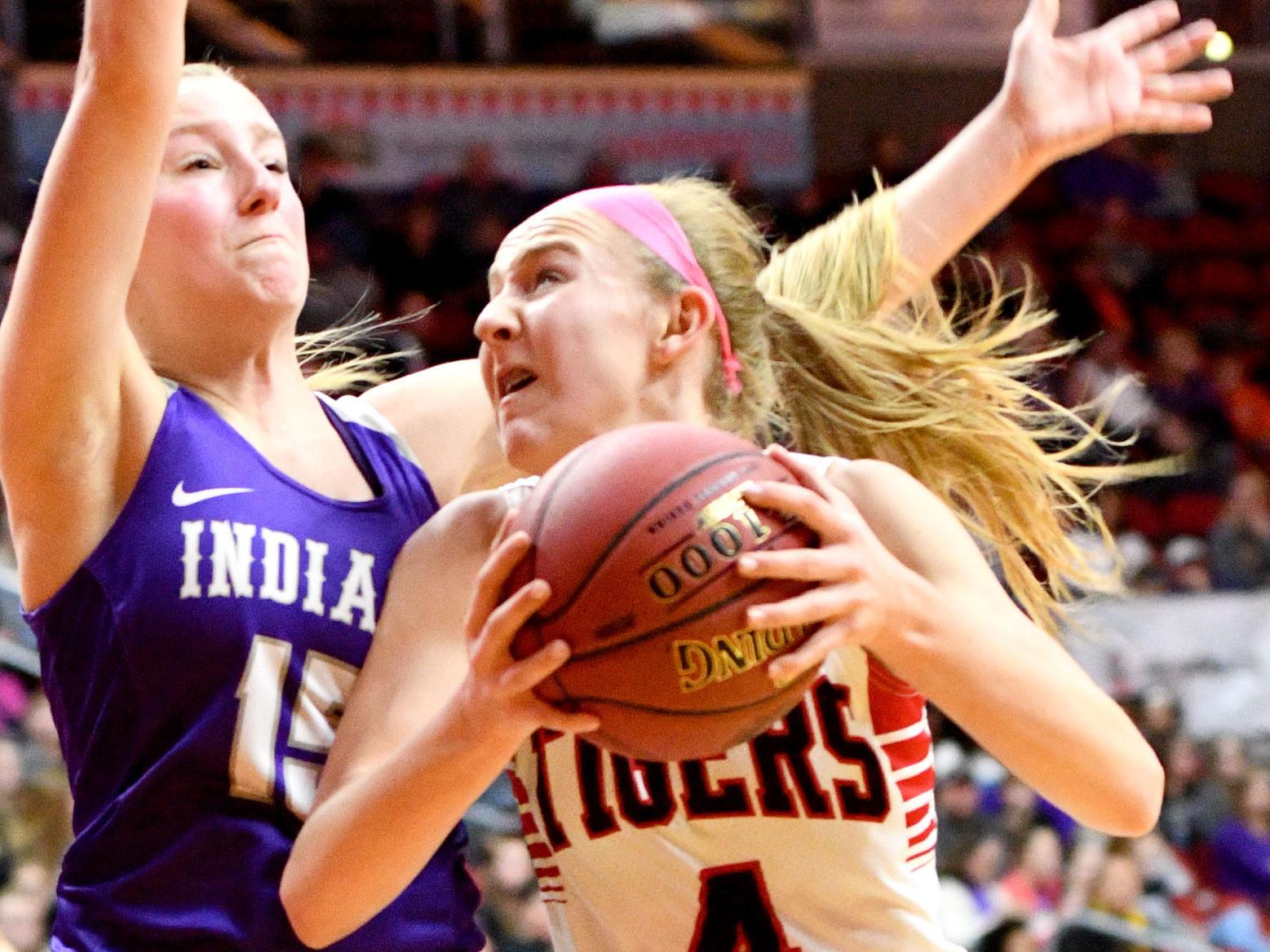 College Women S Basketball Cf S Emerson Green Commits To Uni