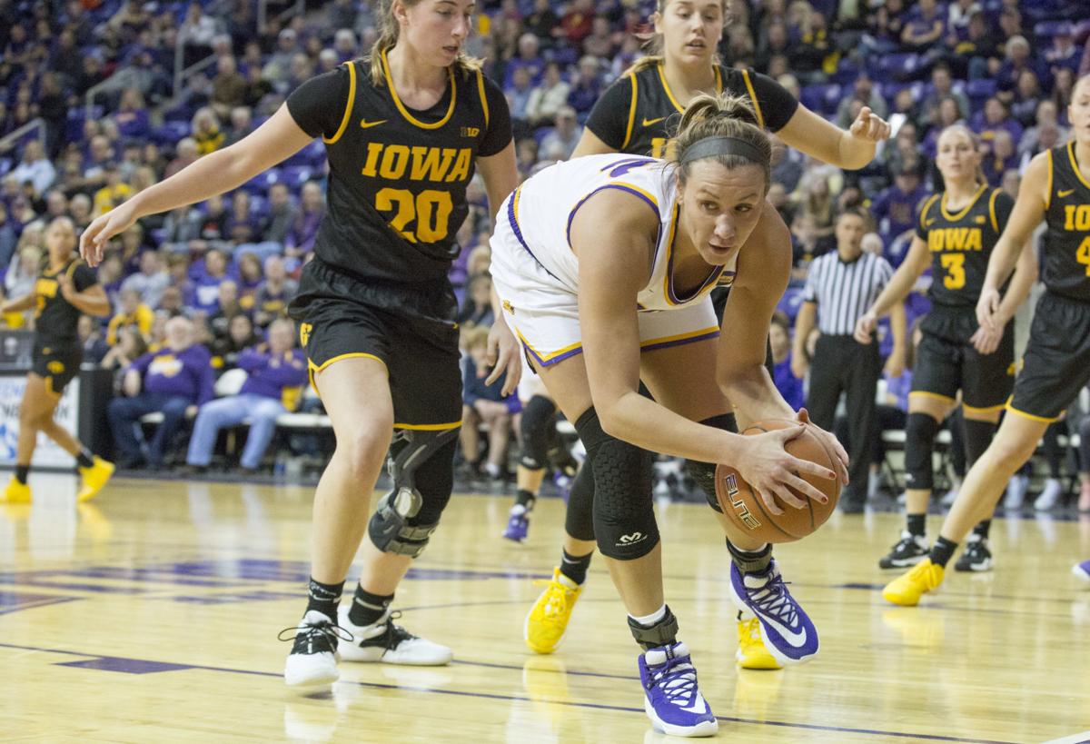 Stunning Ending Capped Uni S Memorable Season Womens Basketball