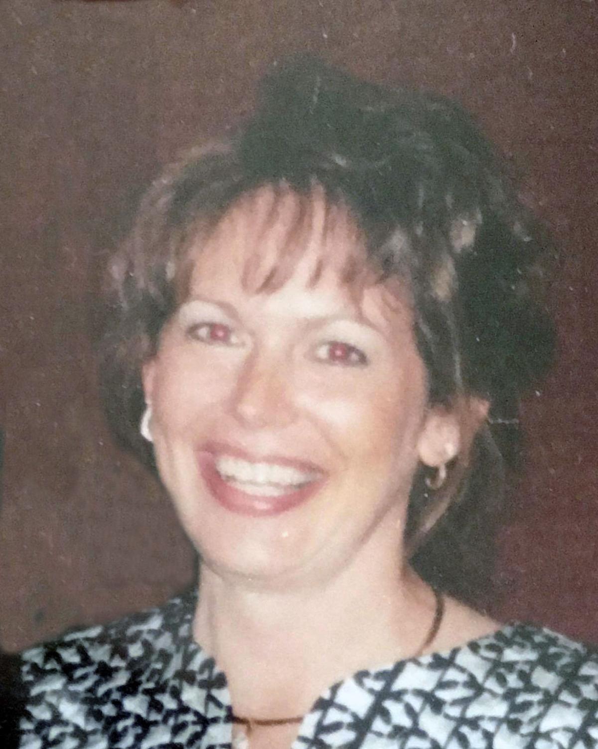 Wcf Courier Obituaries