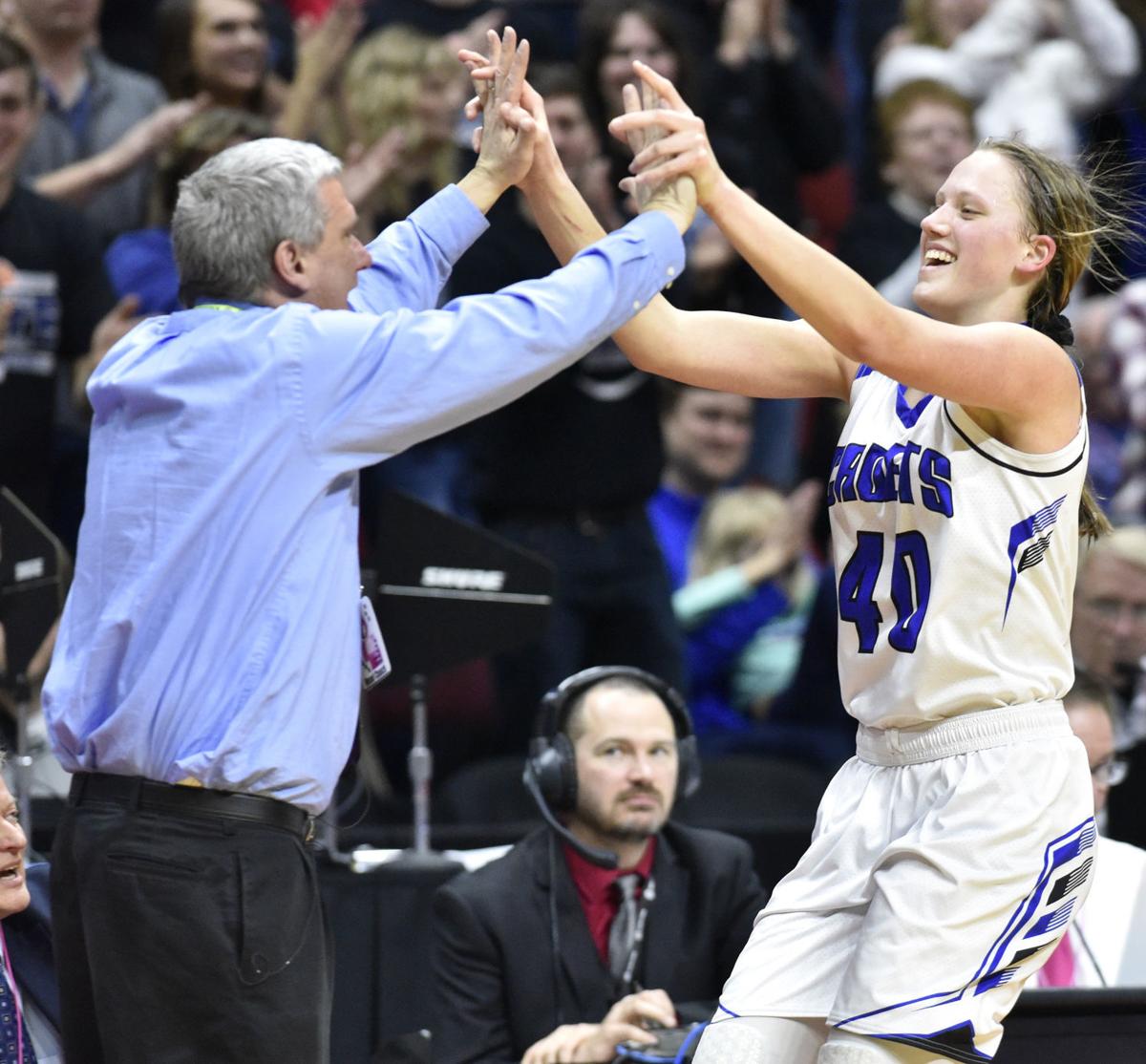 Prep Basketball Crestwood S Goodman To Iowa Iowa Wcfcourier Com