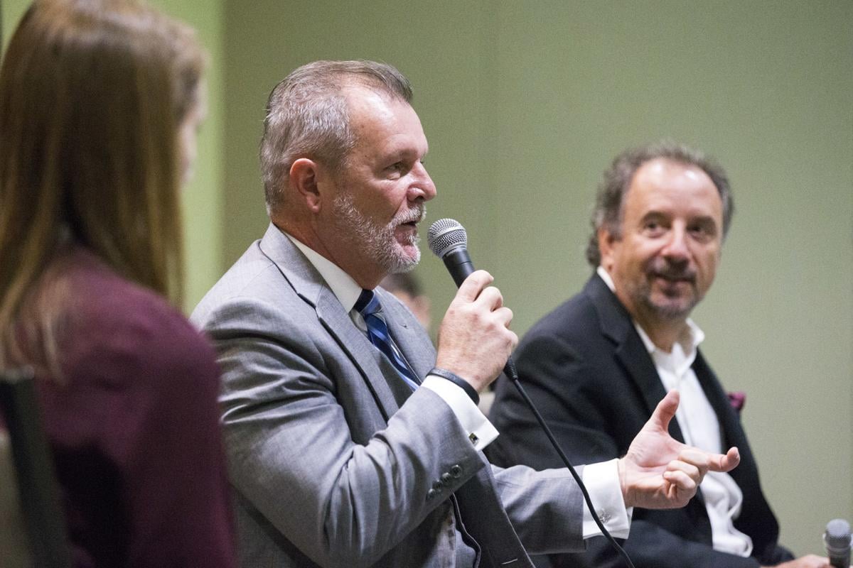 Iowa Still Considering Third Medicaid Manager Political News Wcfcourier Com