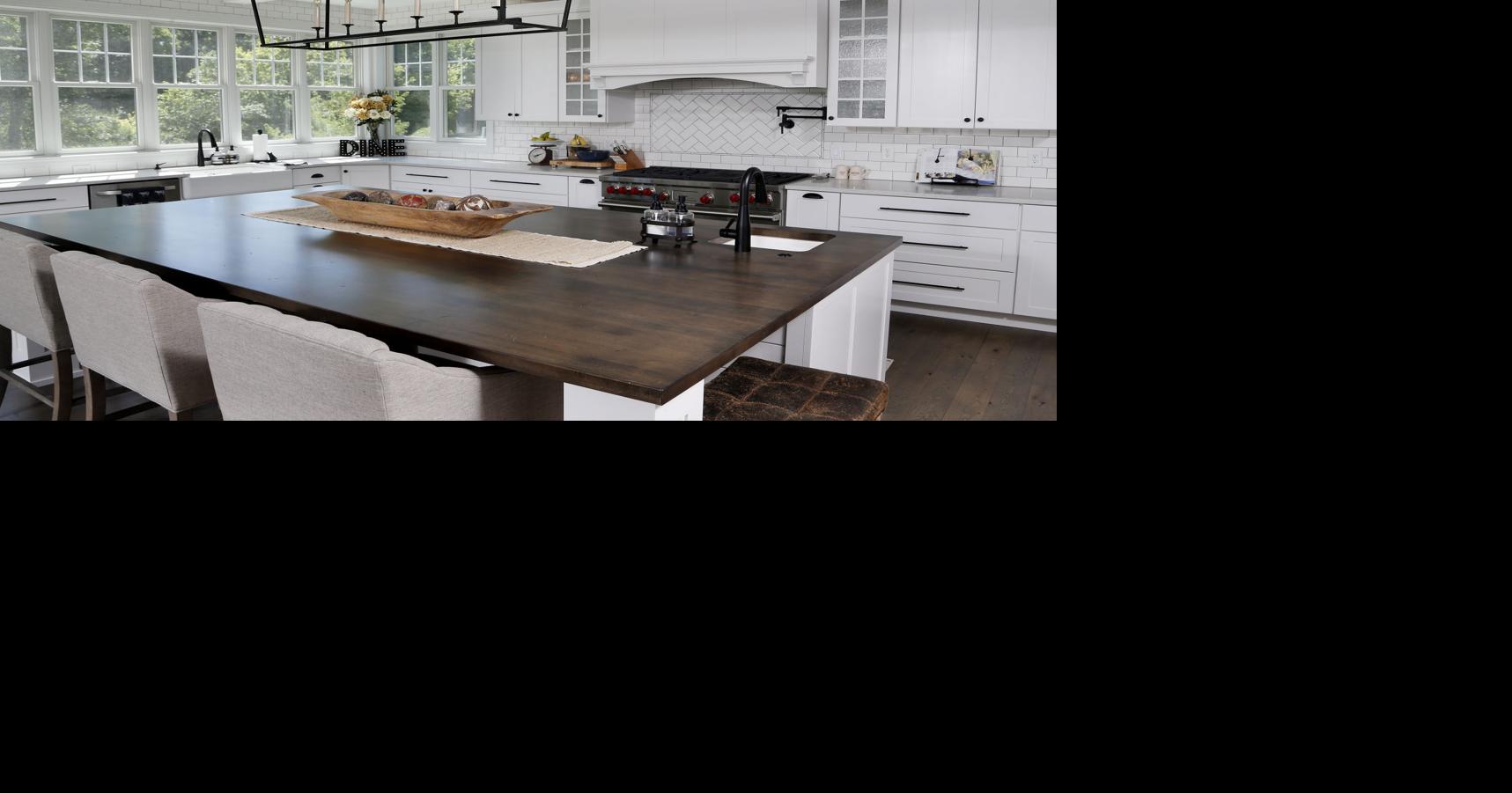 Kugler Construction Stylish farmhouse