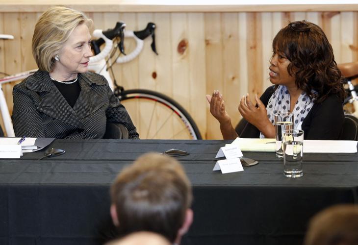051915mp-Hillary-Clinton-Bike-Tech-12