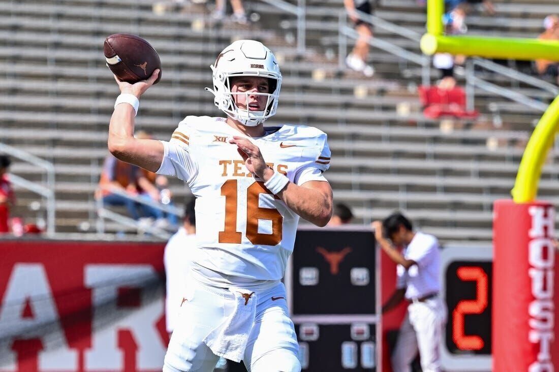 Texas AD Shuts Down Idea For Longhorns' Alternate Football Uniforms