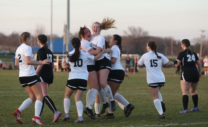 Cedar Falls Soccer 5