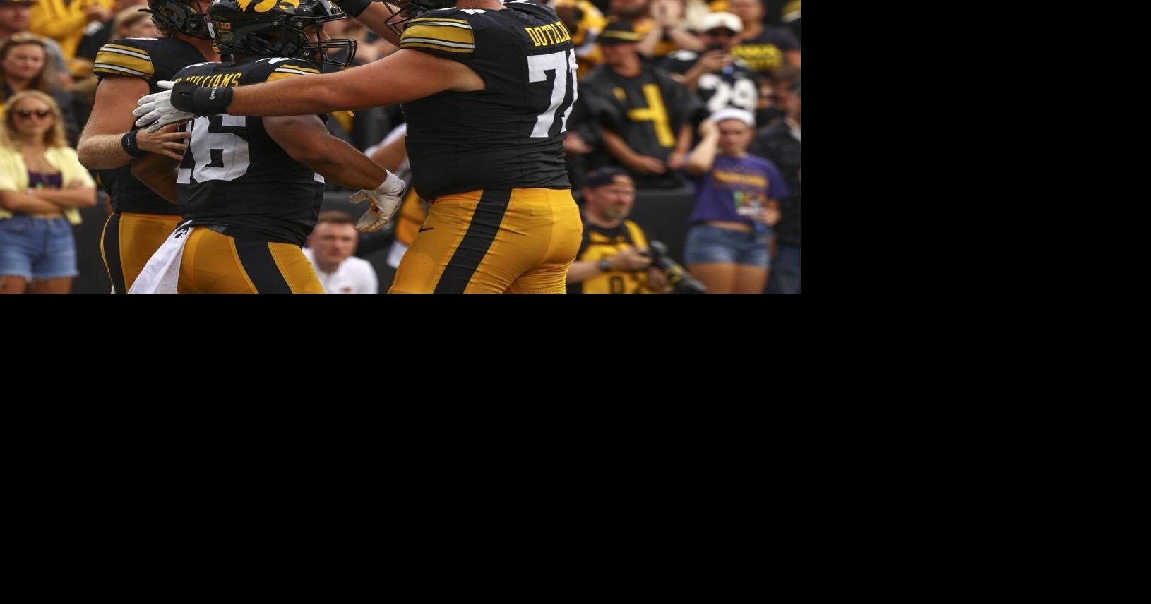 Iowa vs. Michigan Live Updates: Michigan strikes first on Underwood TD pass