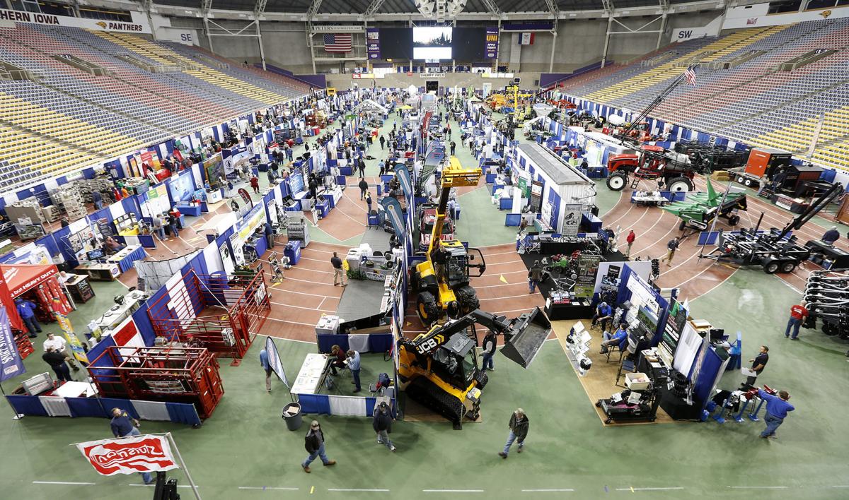 Farmers make plans for the year at Hawkeye Farm Show Local News
