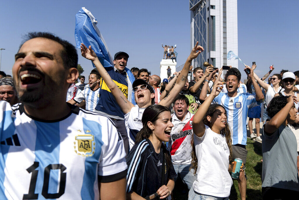 Argentina Champions Three Stars Lionel Messi 10 Youth Home Jersey - Praise  To Heaven