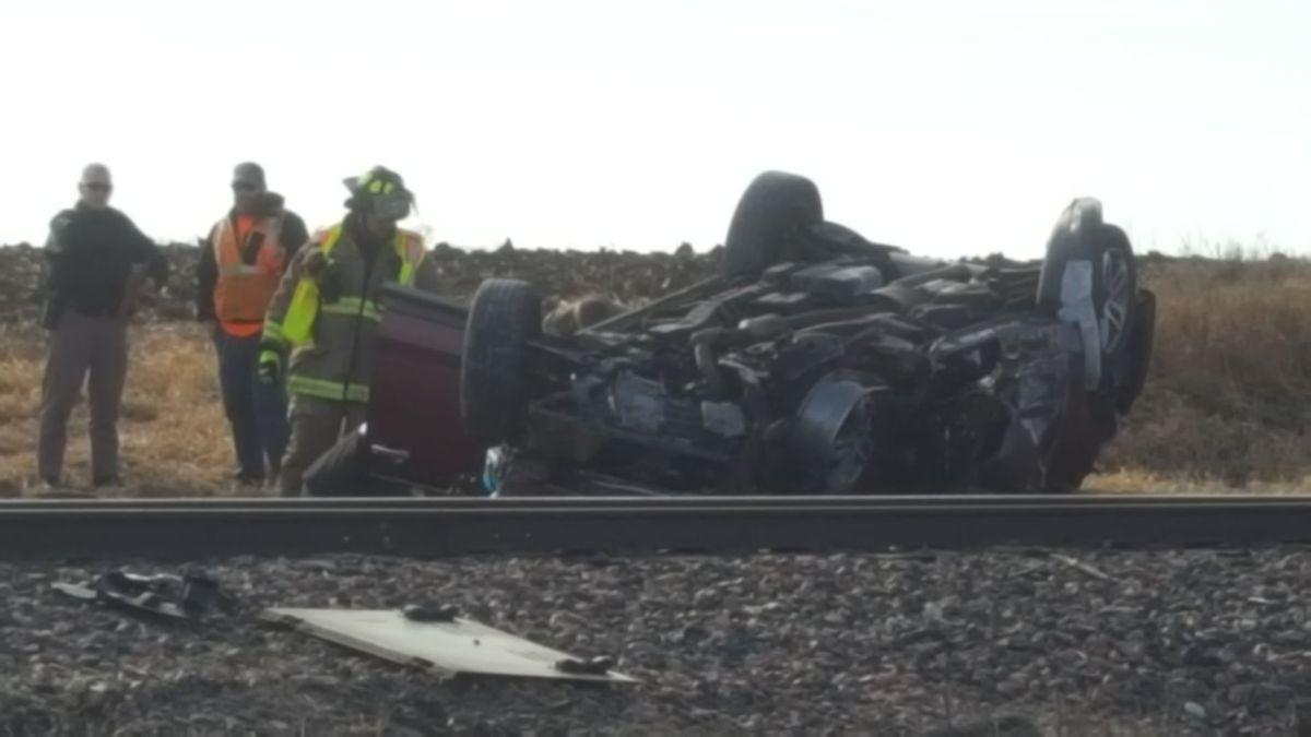 Authorities identify 2 killed in SUVtrain crash near Nora Springs