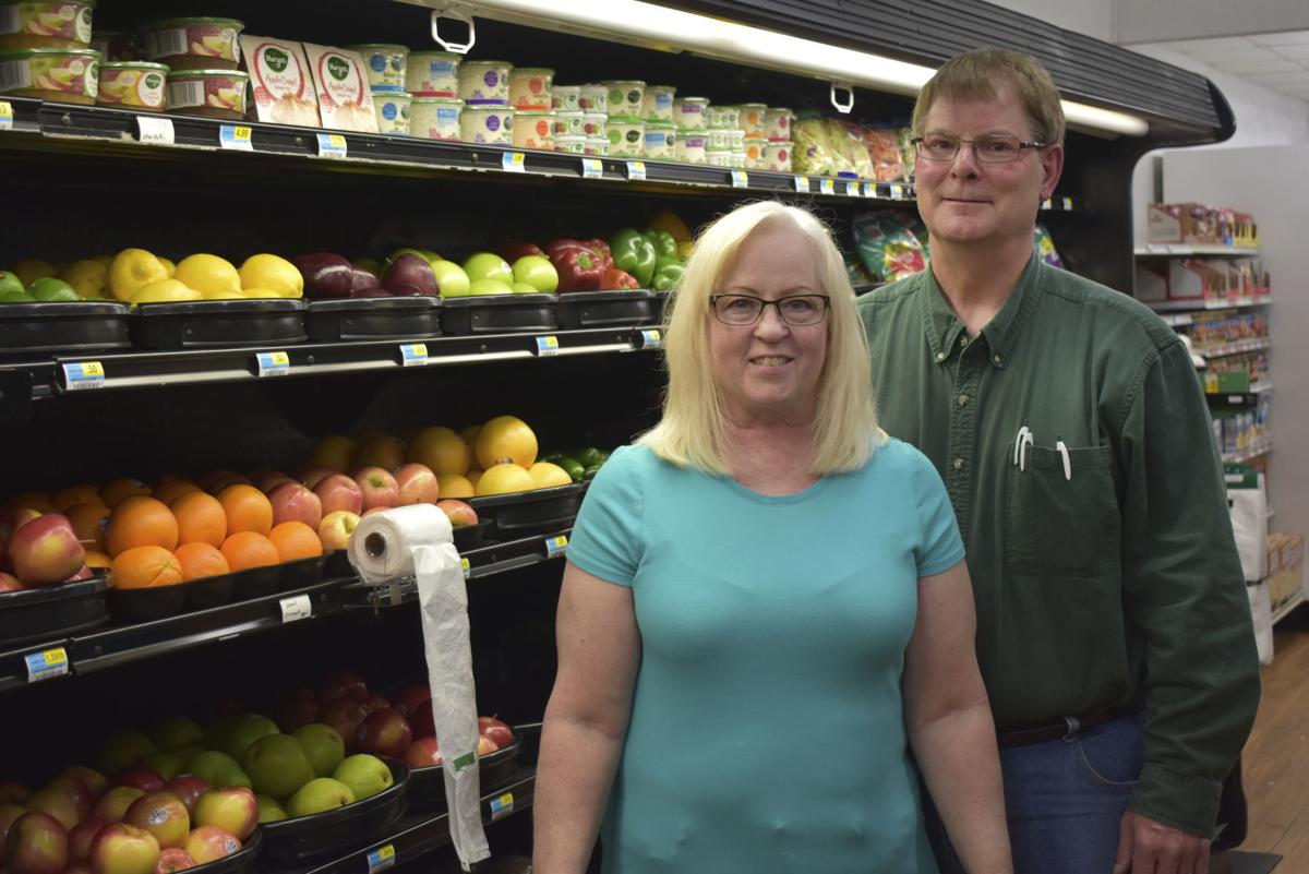 042320ap-gowrie-grocery