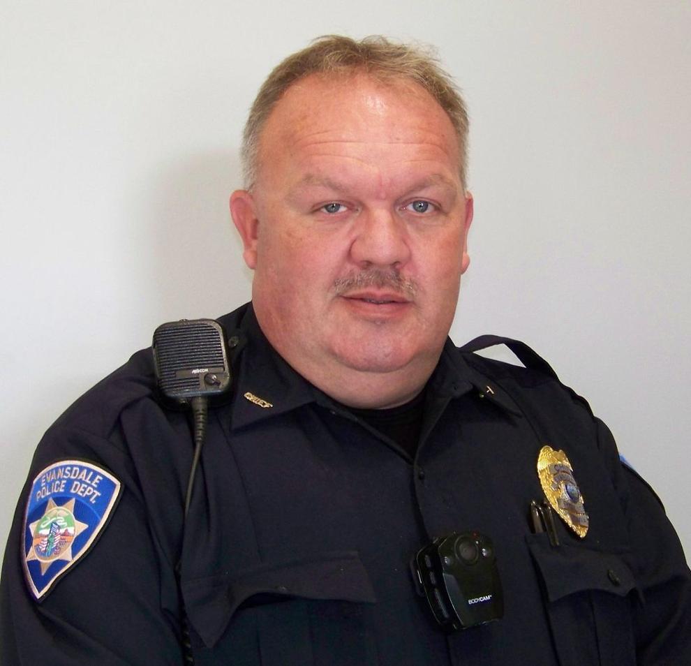 Jeff Jensen retires as Evansdale police chief