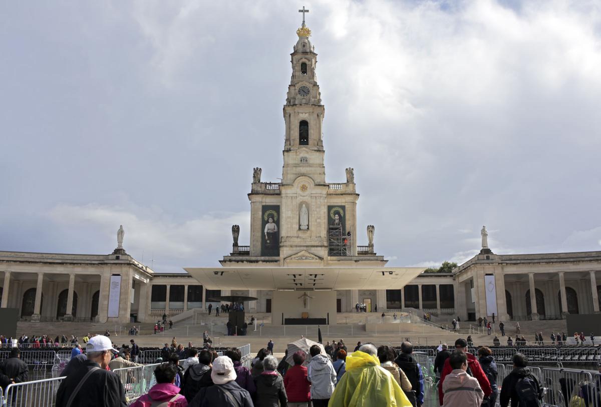 Visions Miracles And The Supernatural What The Pope S Trip To Fatima Is All About Lifestyles Wcfcourier Com